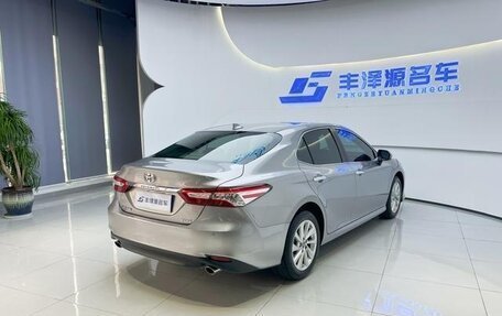 Toyota Camry, 2021 год, 4 000 000 рублей, 3 фотография