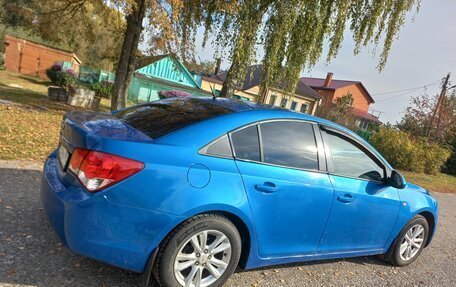 Chevrolet Cruze II, 2009 год, 500 000 рублей, 21 фотография