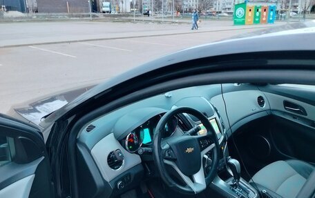 Chevrolet Cruze II, 2014 год, 820 000 рублей, 10 фотография