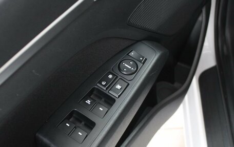 Hyundai Elantra VI рестайлинг, 2020 год, 1 679 900 рублей, 11 фотография