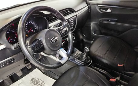 KIA Rio IV, 2017 год, 1 400 000 рублей, 22 фотография