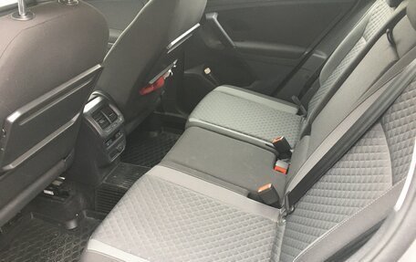 Volkswagen Tiguan II, 2017 год, 1 850 000 рублей, 1 фотография