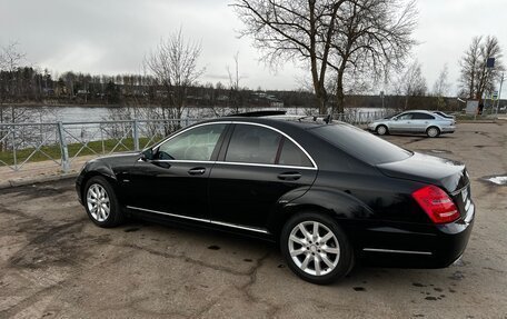 Mercedes-Benz S-Класс, 2010 год, 1 750 000 рублей, 1 фотография