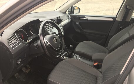 Volkswagen Tiguan II, 2017 год, 1 850 000 рублей, 7 фотография