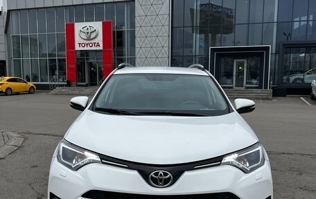 Toyota RAV4, 2016 год, 2 350 000 рублей, 1 фотография