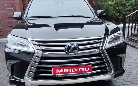 Lexus LX III, 2016 год, 8 300 000 рублей, 1 фотография