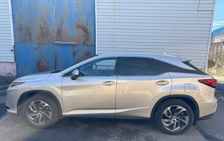 Lexus RX IV рестайлинг, 2017 год, 3 750 000 рублей, 4 фотография