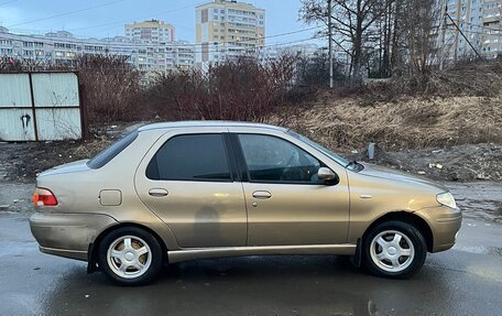 Fiat Albea I рестайлинг, 2010 год, 300 000 рублей, 3 фотография