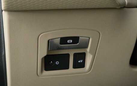 Land Rover Range Rover Velar I, 2018 год, 3 588 050 рублей, 16 фотография