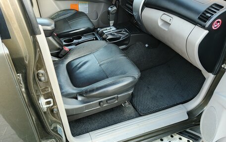 Mitsubishi Pajero Sport II рестайлинг, 2015 год, 1 720 000 рублей, 2 фотография