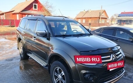 Mitsubishi Pajero Sport II рестайлинг, 2015 год, 1 720 000 рублей, 8 фотография