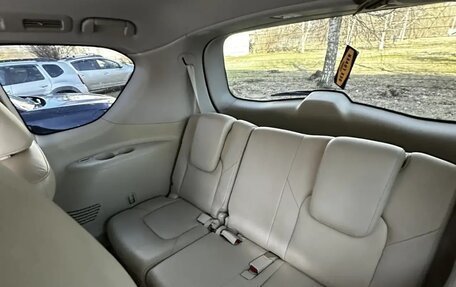 Infiniti QX56, 2010 год, 1 700 000 рублей, 14 фотография