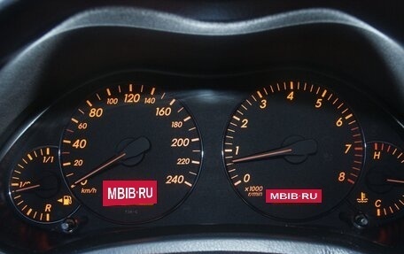 Toyota Avensis III рестайлинг, 2005 год, 480 000 рублей, 2 фотография