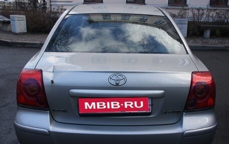 Toyota Avensis III рестайлинг, 2005 год, 480 000 рублей, 8 фотография