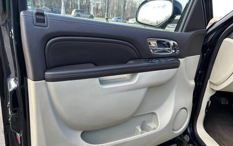 Cadillac Escalade III, 2013 год, 2 470 000 рублей, 12 фотография