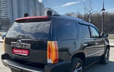 Cadillac Escalade III, 2013 год, 2 470 000 рублей, 6 фотография