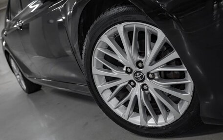 Toyota Camry, 2018 год, 2 350 000 рублей, 19 фотография