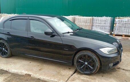 BMW 3 серия, 2009 год, 1 230 000 рублей, 15 фотография