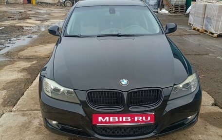 BMW 3 серия, 2009 год, 1 230 000 рублей, 21 фотография