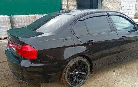 BMW 3 серия, 2009 год, 1 230 000 рублей, 16 фотография