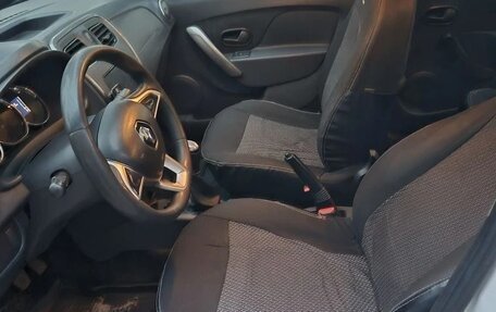 Renault Logan II, 2021 год, 465 000 рублей, 7 фотография