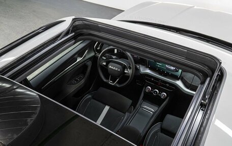 Skoda Kodiaq, 2025 год, 6 500 000 рублей, 9 фотография