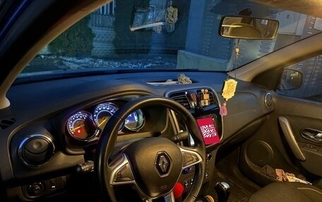 Renault Logan II, 2019 год, 977 000 рублей, 8 фотография