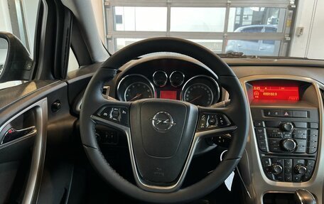 Opel Astra J, 2010 год, 547 000 рублей, 10 фотография