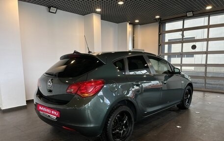 Opel Astra J, 2010 год, 547 000 рублей, 3 фотография