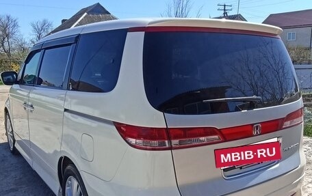 Honda Elysion I, 2009 год, 1 600 000 рублей, 3 фотография