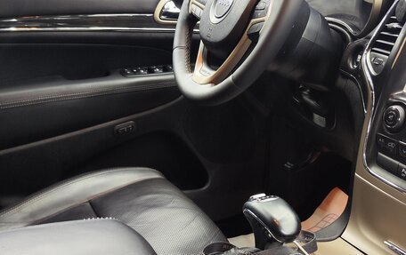 Jeep Grand Cherokee, 2014 год, 2 750 000 рублей, 13 фотография