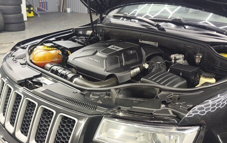 Jeep Grand Cherokee, 2014 год, 2 750 000 рублей, 31 фотография