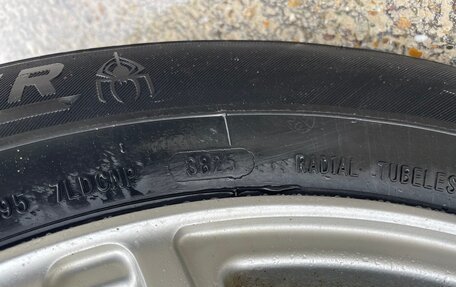 Toyota Noah III, 2014 год, 1 690 000 рублей, 21 фотография