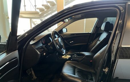 BMW 5 серия, 2009 год, 847 000 рублей, 13 фотография