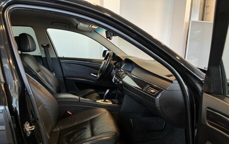 BMW 5 серия, 2009 год, 847 000 рублей, 24 фотография