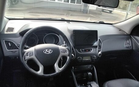 Hyundai ix35 I рестайлинг, 2013 год, 980 000 рублей, 11 фотография