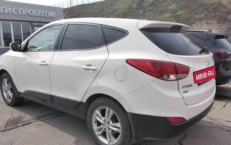 Hyundai ix35 I рестайлинг, 2013 год, 980 000 рублей, 7 фотография