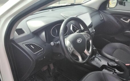 Hyundai ix35 I рестайлинг, 2013 год, 980 000 рублей, 14 фотография