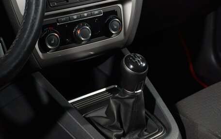 Volkswagen Jetta VI, 2017 год, 1 199 999 рублей, 21 фотография