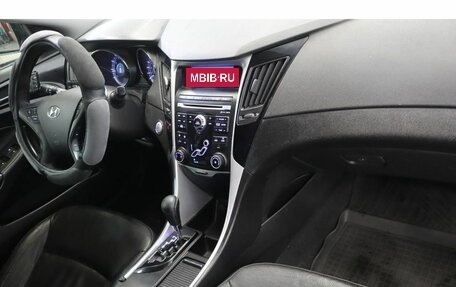 Hyundai Sonata VI, 2011 год, 1 107 000 рублей, 5 фотография