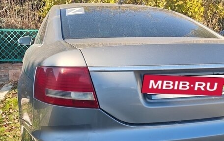 Audi A4, 2004 год, 570 000 рублей, 3 фотография