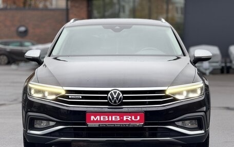 Volkswagen Passat B8 рестайлинг, 2021 год, 3 350 000 рублей, 1 фотография