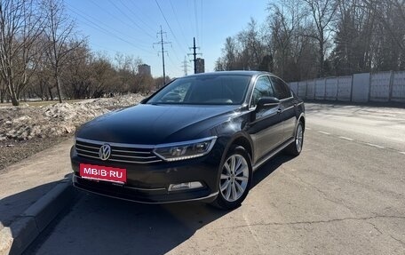Volkswagen Passat B8 рестайлинг, 2019 год, 2 300 000 рублей, 1 фотография