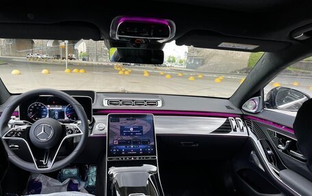 Mercedes-Benz Maybach S-Класс, 2022 год, 33 000 000 рублей, 25 фотография