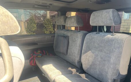 Nissan Elgrand I, 1997 год, 1 900 000 рублей, 6 фотография