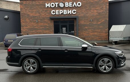 Volkswagen Passat B8 рестайлинг, 2021 год, 3 350 000 рублей, 23 фотография