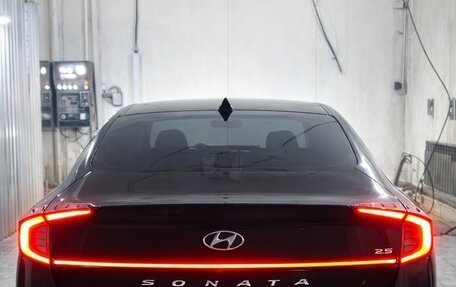 Hyundai Sonata VIII, 2021 год, 2 600 000 рублей, 5 фотография