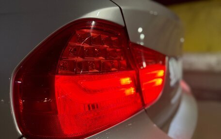 BMW 3 серия, 2011 год, 950 000 рублей, 7 фотография