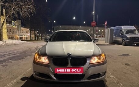 BMW 3 серия, 2011 год, 950 000 рублей, 2 фотография