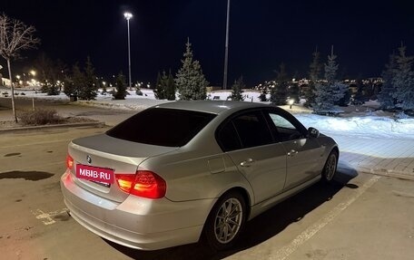 BMW 3 серия, 2011 год, 950 000 рублей, 4 фотография